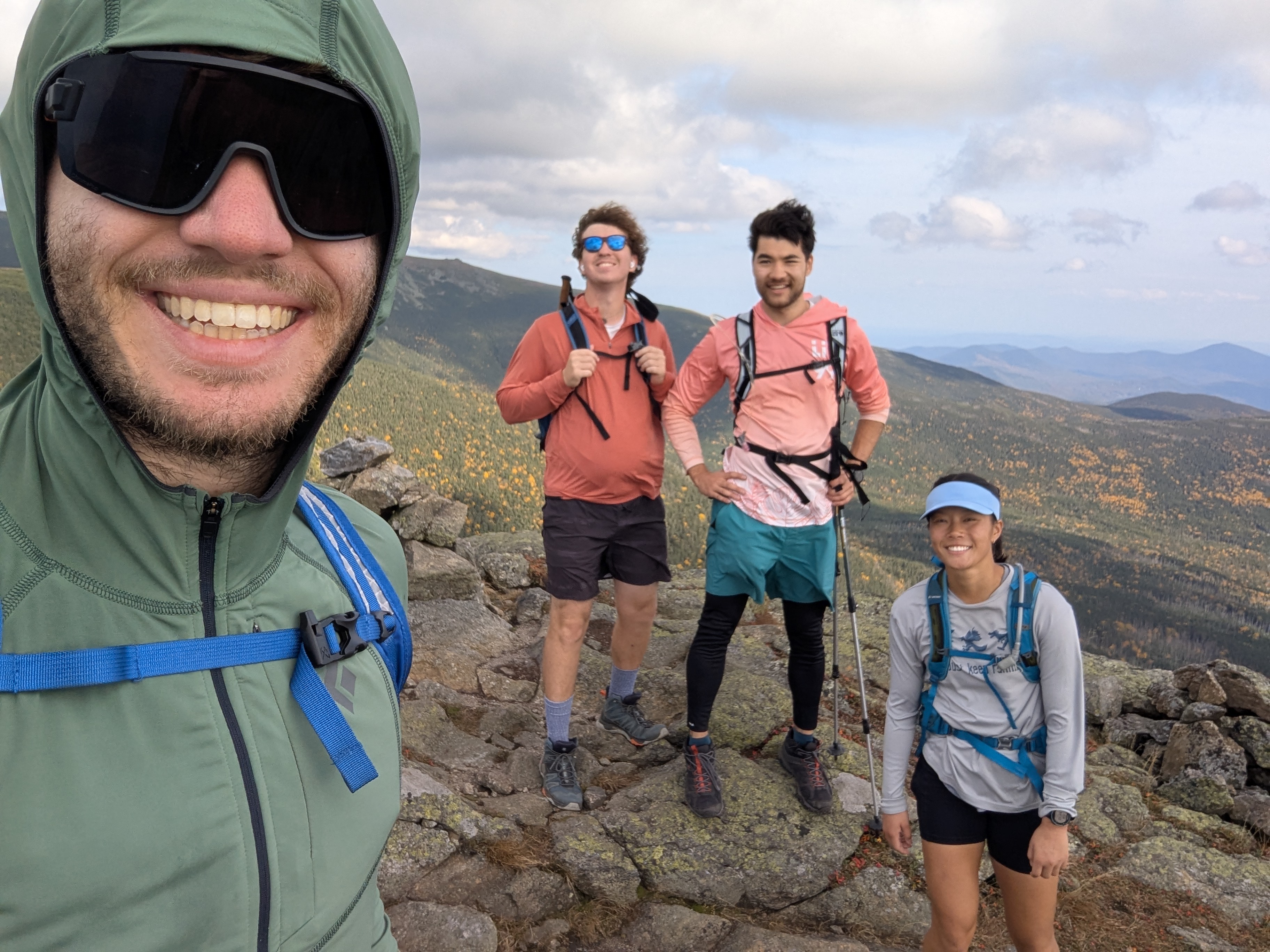 A group selfie on top of Mt. Franklin